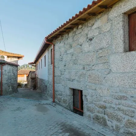 Alojamento de Turismo Rural Quinta Do Rapozinho *
