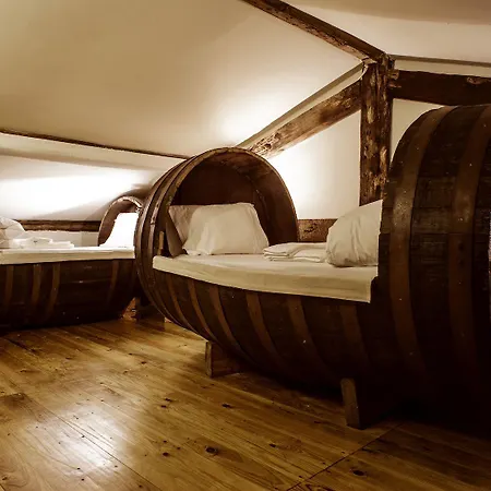 农家乐 拉帕兹霍群塔农庄 *