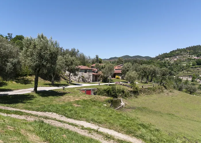 בית חווה Quinta Do Rapozinho *