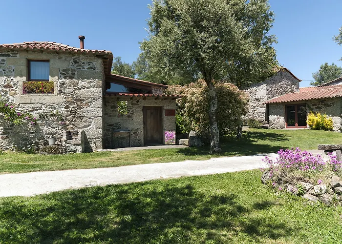 בית חווה Quinta Do Rapozinho *