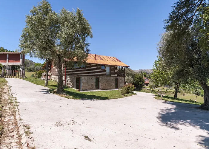 Quinta Do Rapozinho קאבקסיירס דה באסטו