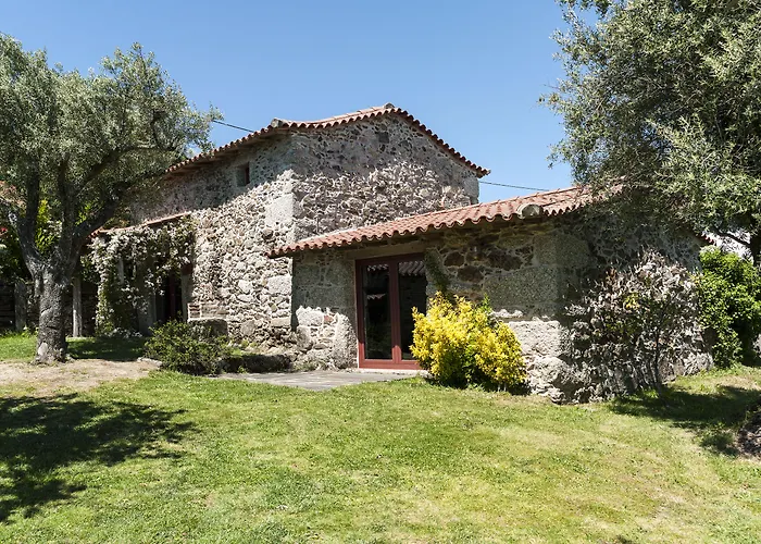 Quinta Do Rapozinho בית חווה