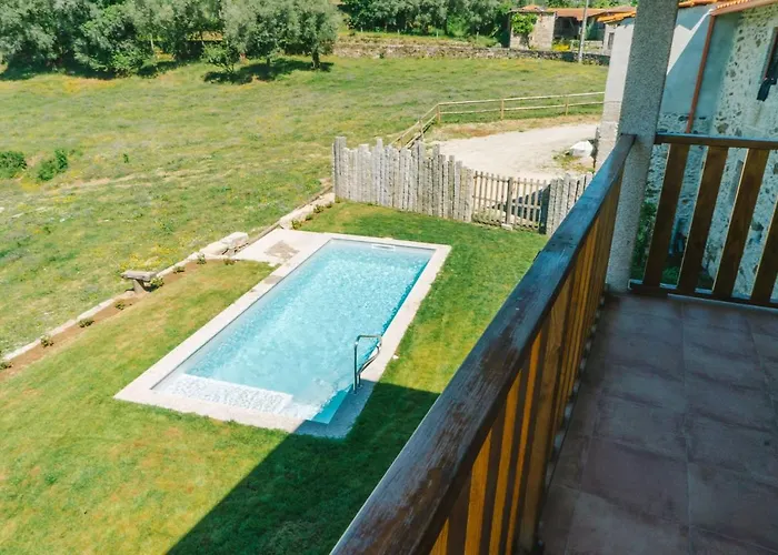 בית חווה Quinta Do Rapozinho *