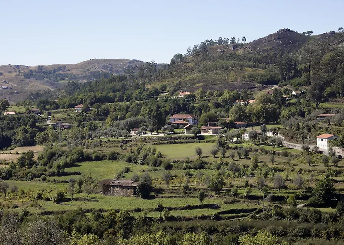 Quinta Do Rapozinho בית חווה